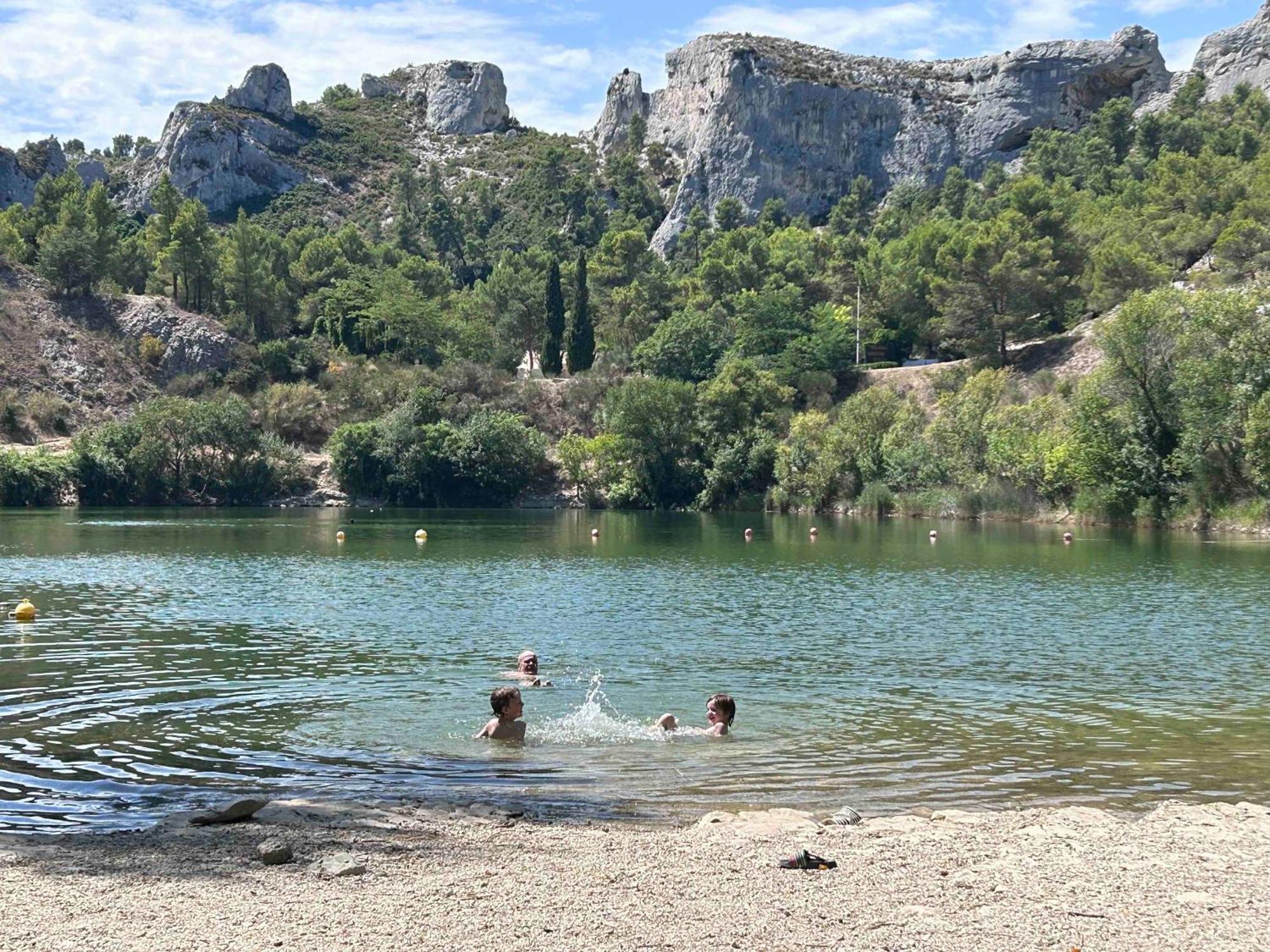 La Begude Des Alpilles Bed & Breakfast Orgon Exterior photo